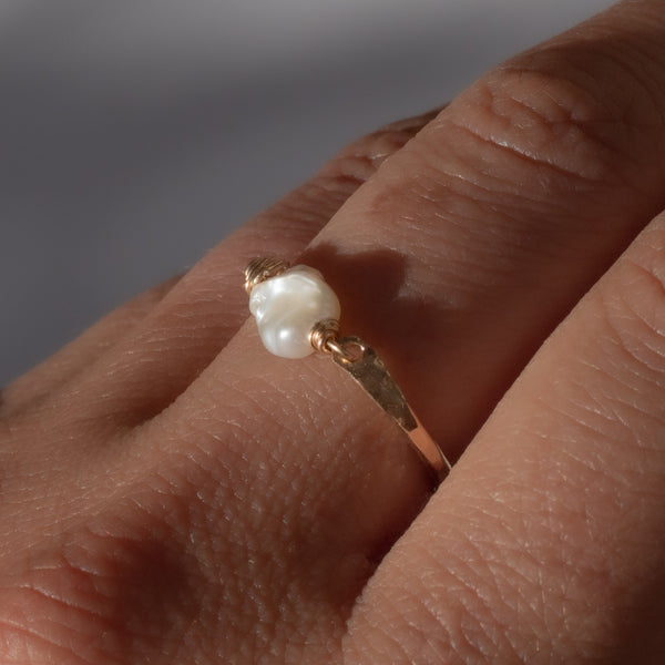 Single Pearl Ring