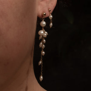 Pearl Earrings 02